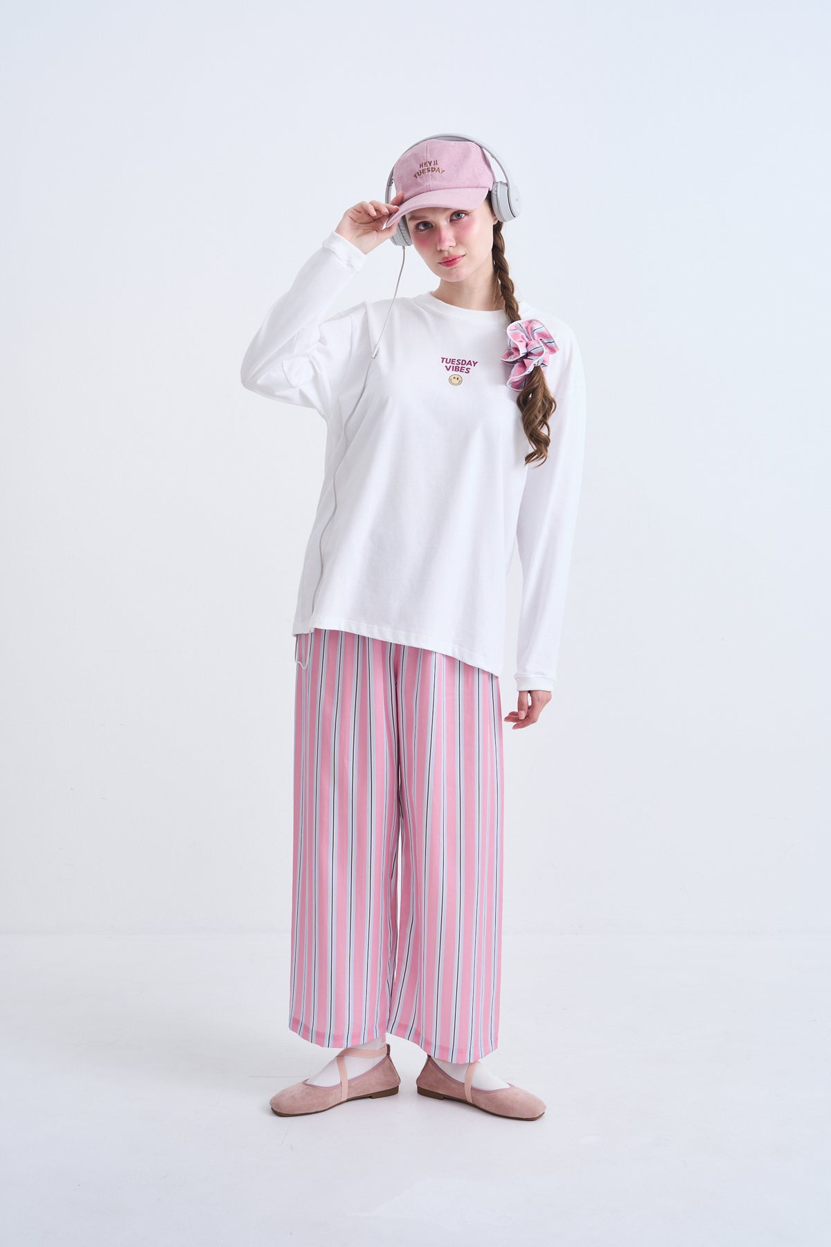 Long Sleeves T-shirt TUESDAY